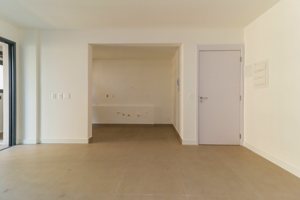 Apartamento à venda com 2 quartos, 71m² - Foto 47
