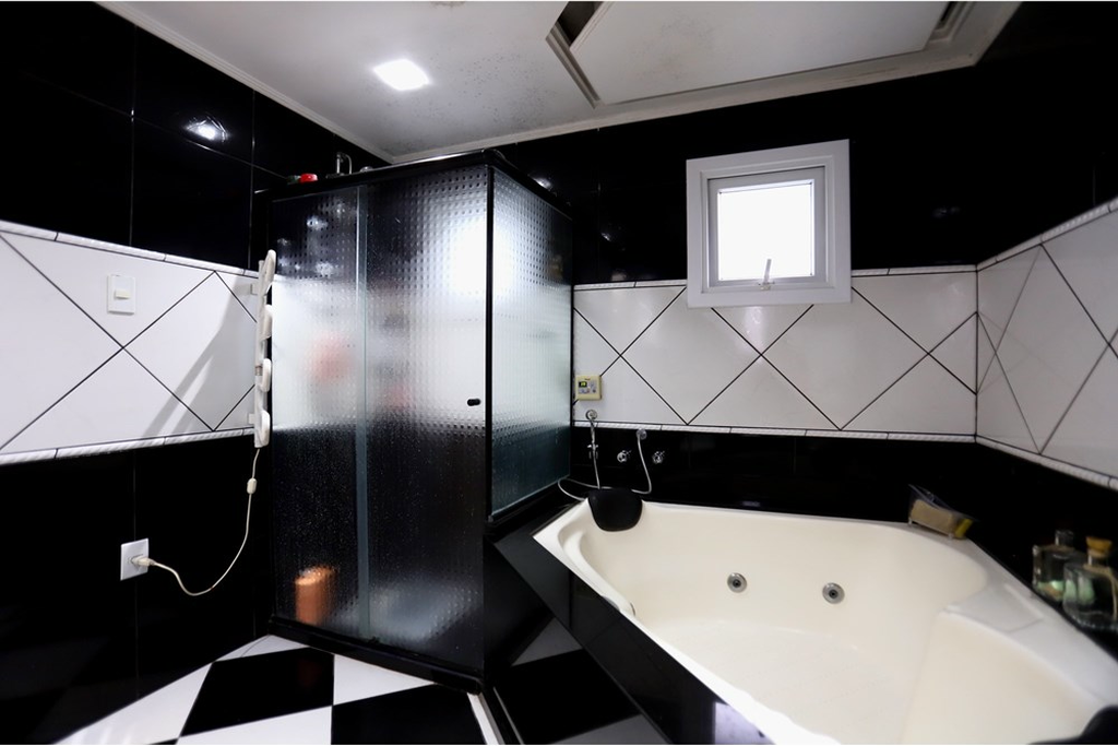 Casa à venda com 4 quartos, 321m² - Foto 38