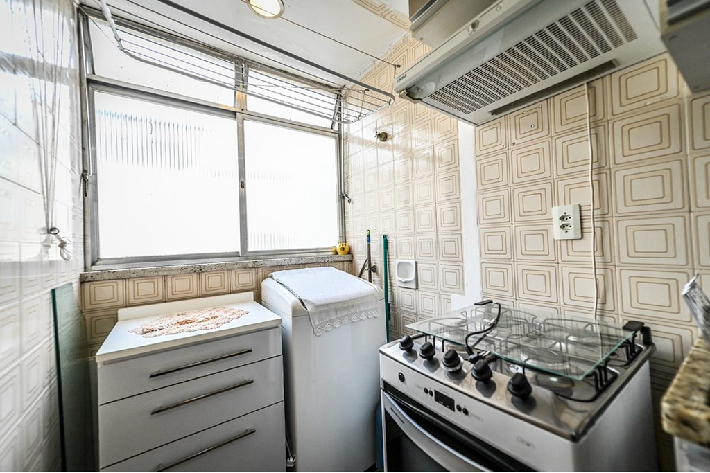 Apartamento à venda com 1 quarto, 39m² - Foto 7