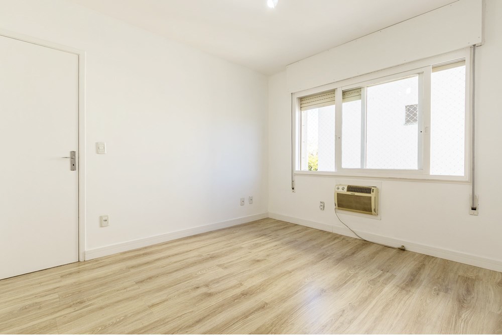 Apartamento à venda com 2 quartos, 75m² - Foto 22