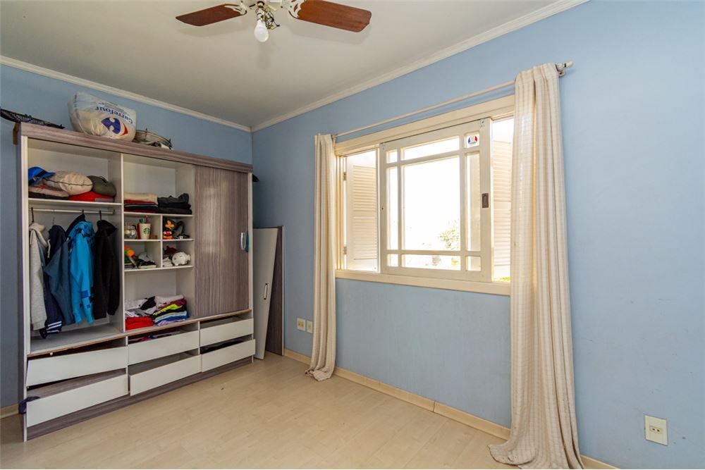 Casa à venda com 4 quartos, 295m² - Foto 3