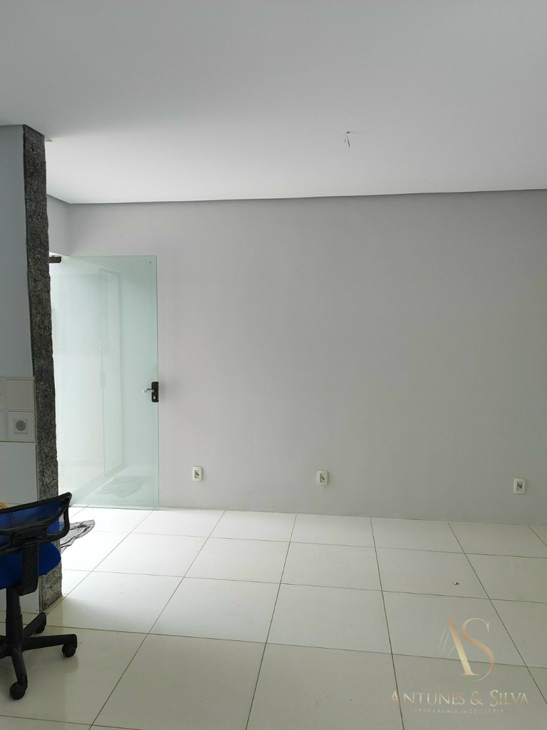 Casa à venda com 2 quartos, 97m² - Foto 13