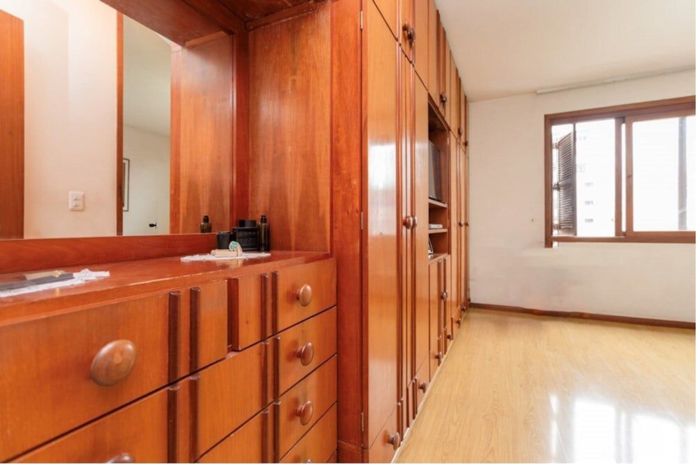 Apartamento à venda com 3 quartos, 138m² - Foto 13