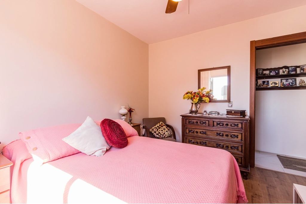 Apartamento à venda com 2 quartos, 67m² - Foto 17