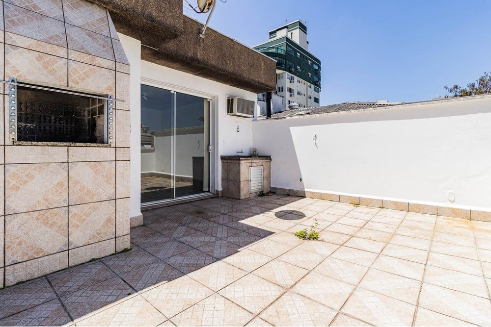 Cobertura à venda com 2 quartos, 178m² - Foto 8