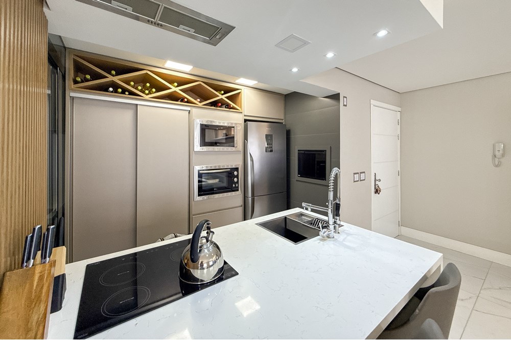 Apartamento à venda com 3 quartos, 75m² - Foto 40