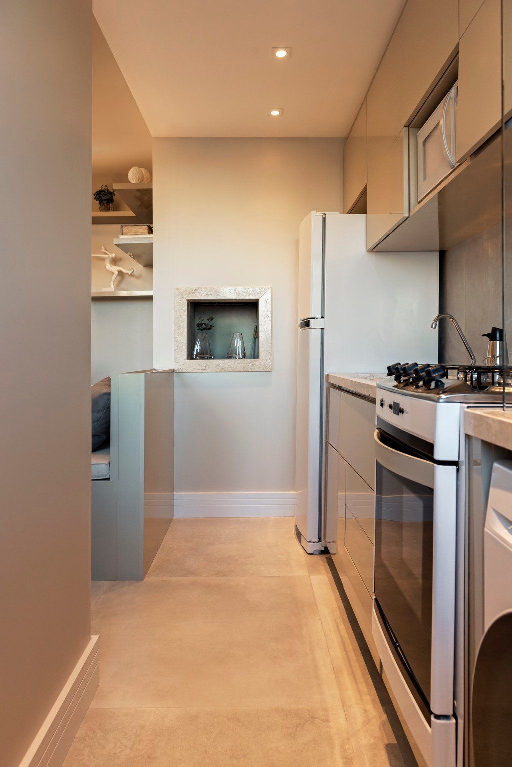 Apartamento à venda com 2 quartos, 39m² - Foto 10