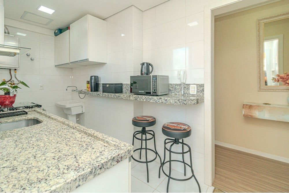 Apartamento à venda com 2 quartos, 75m² - Foto 13