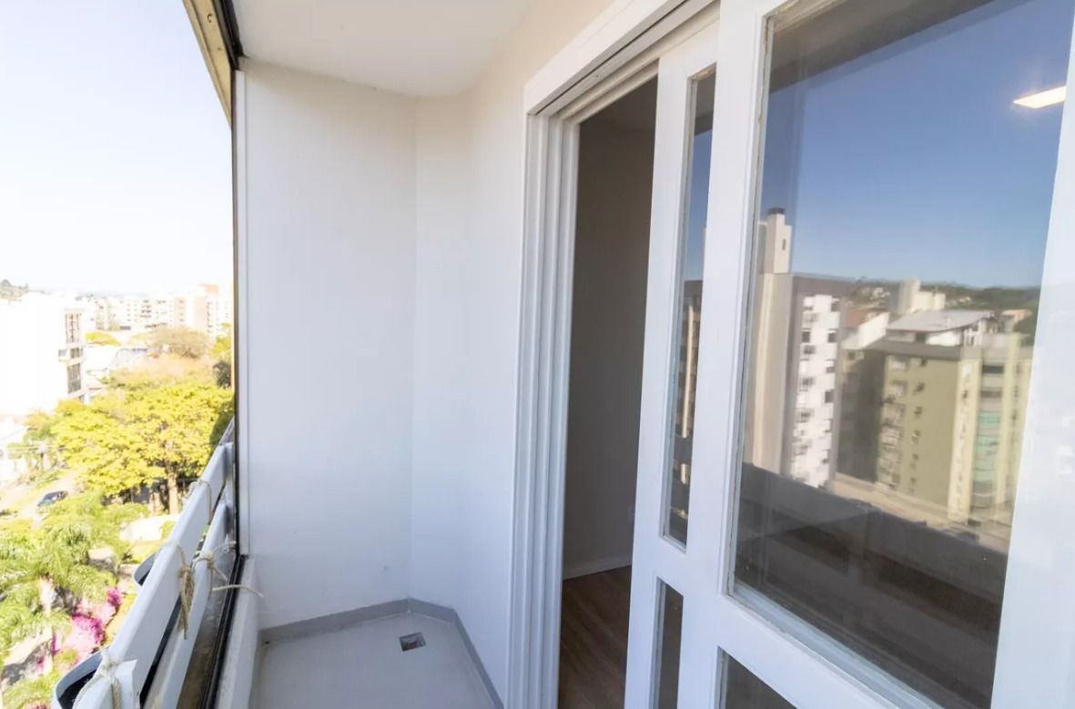 Apartamento à venda com 3 quartos, 81m² - Foto 7