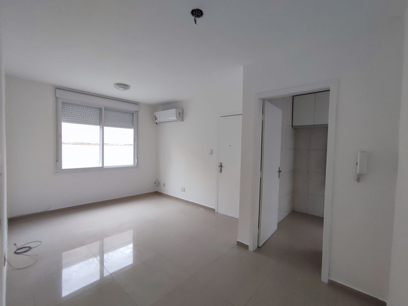 Apartamento à venda com 1 quarto, 24m² - Foto 1