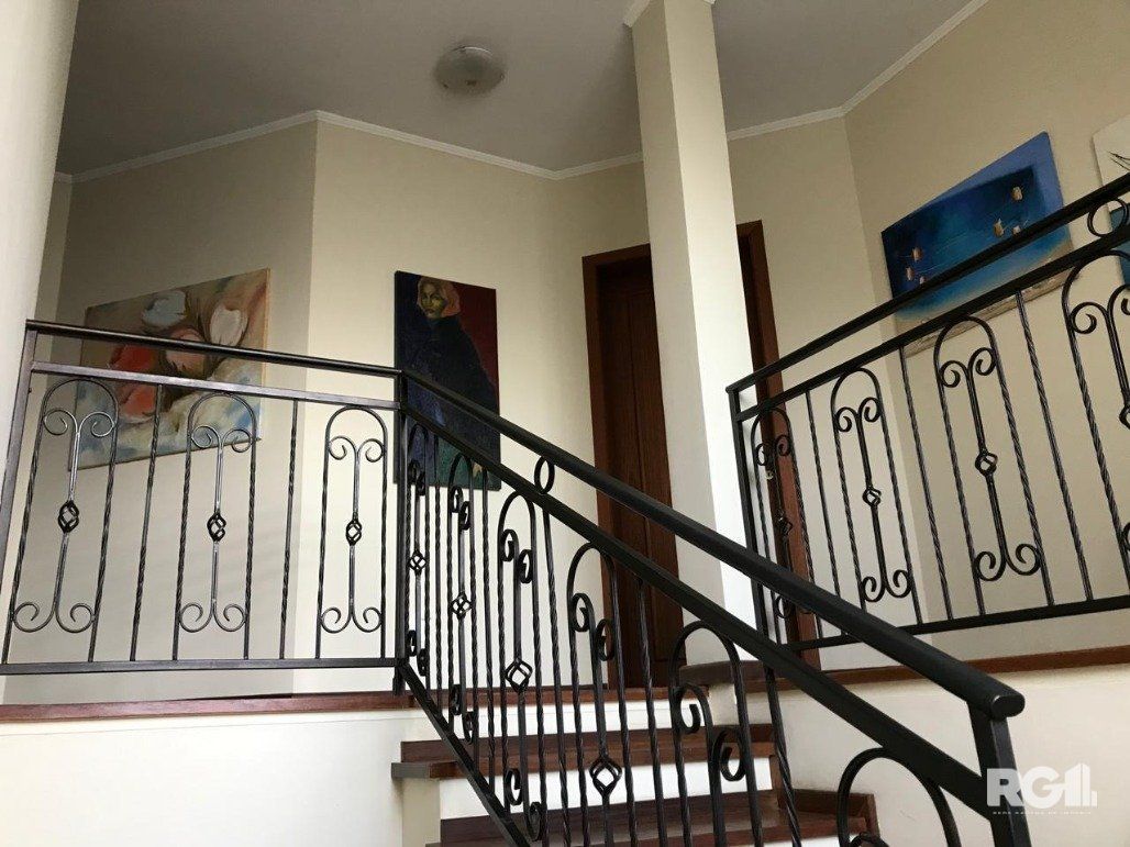 Casa à venda com 4 quartos, 243m² - Foto 6
