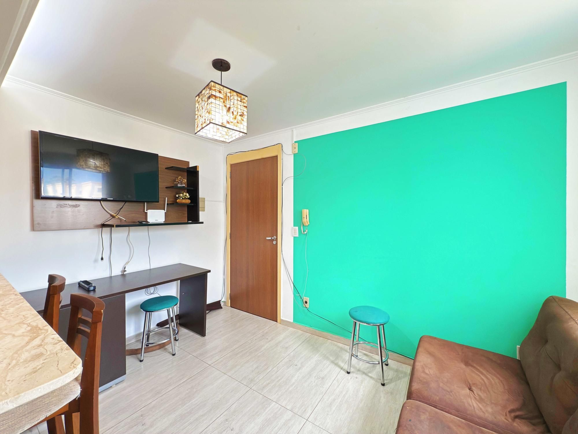 Apartamento 2 dormitórios no bairro Campo Novo