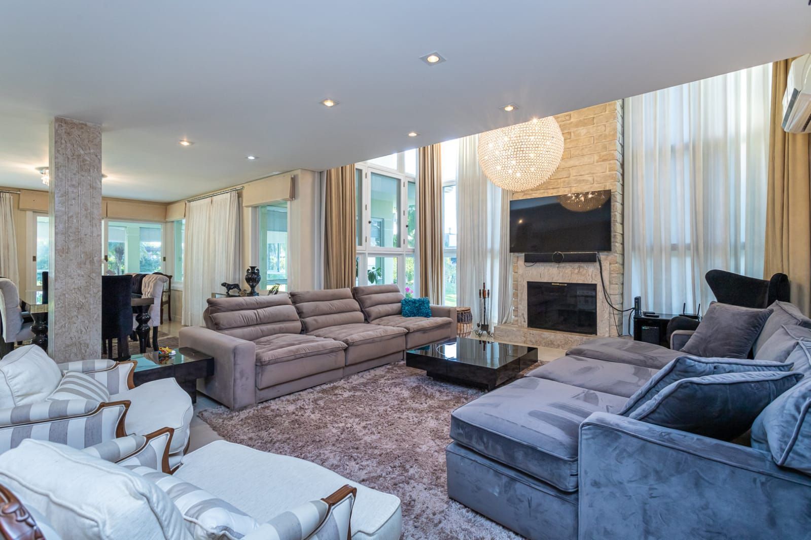 Casa de Condomínio à venda com 4 quartos, 474m² - Foto 10