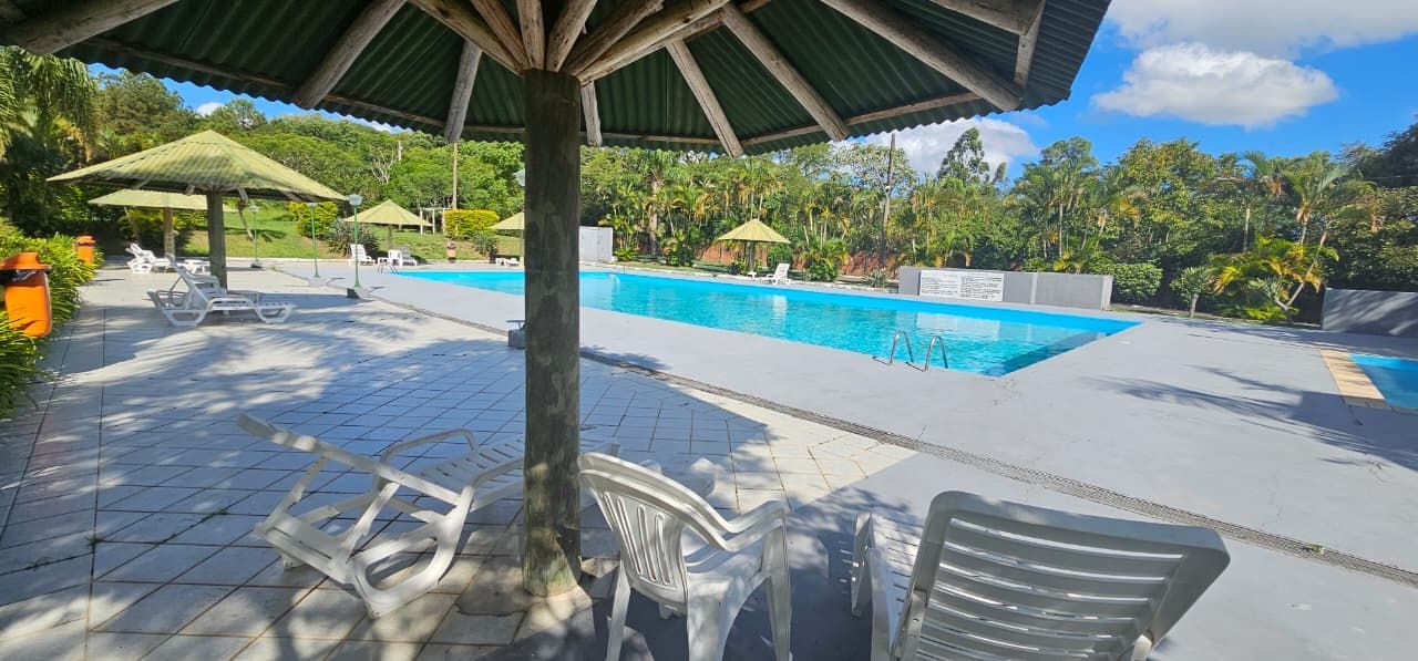 Casa de Condomínio com 110m², 3 dormitórios no bairro Espírito Santo em Porto Alegre para Comprar