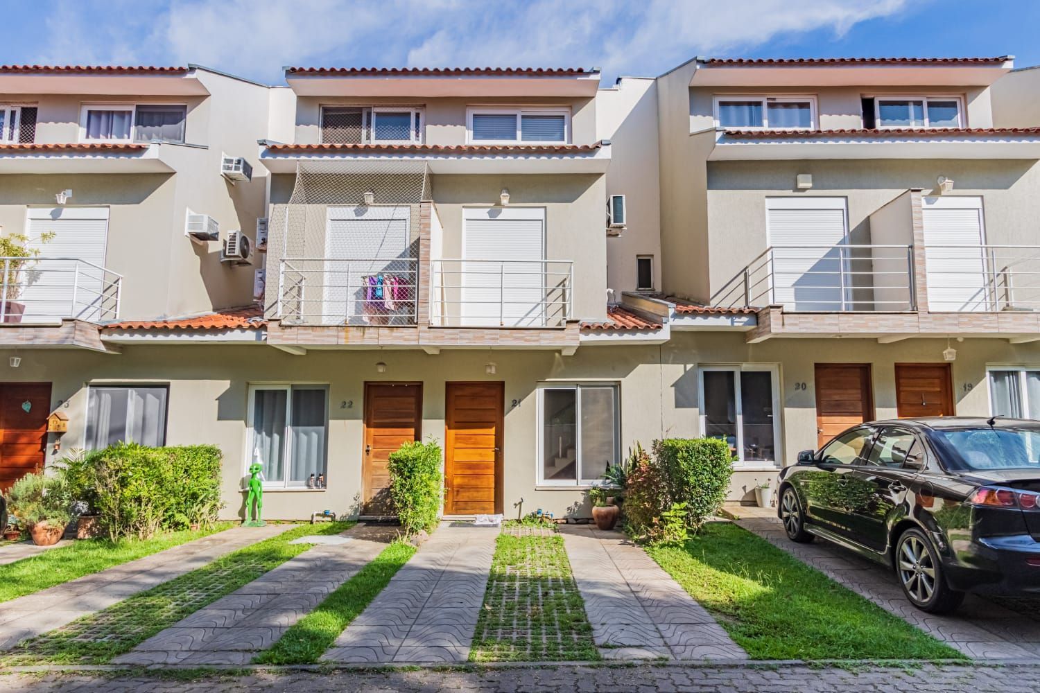 Casa de Condomínio, 2 dormitórios no bairro Aberta dos Morros em Porto Alegre para Comprar