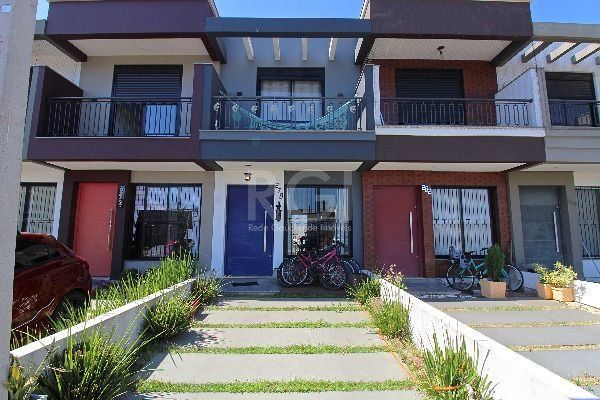 Casa à venda com 111m², 2 quartos, 2 suítes, 1 vaga no bairro Hípica em Porto Alegre