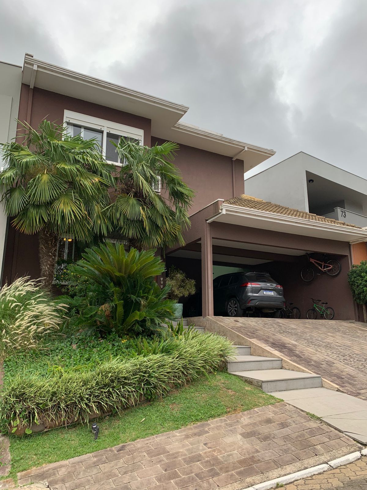 Linda e aconchegante casa em condomínio no Lagos de nova Ipanema