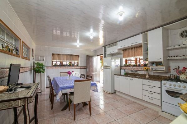 Chácara à venda com 4 quartos, 701m² - Foto 11