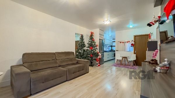 Casa 3 dormitórios no bairro Hípica