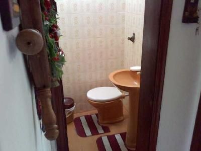 Casa à venda com 4 quartos, 169m² - Foto 1