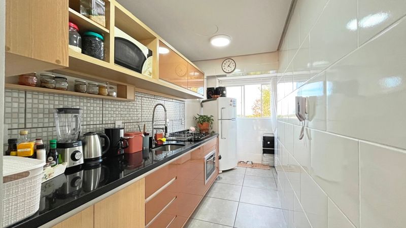 Apartamento à venda com 2 quartos, 76m² - Foto 12