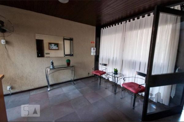 Apartamento à venda com 1 quarto, 50m² - Foto 19