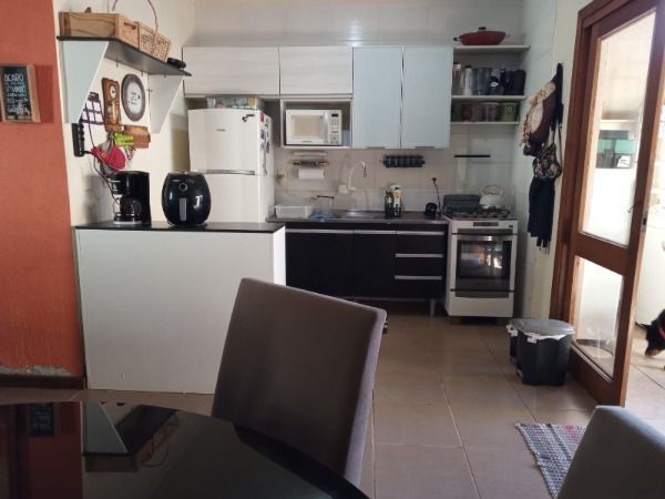 Casa à venda com 2 quartos, 79m² - Foto 15