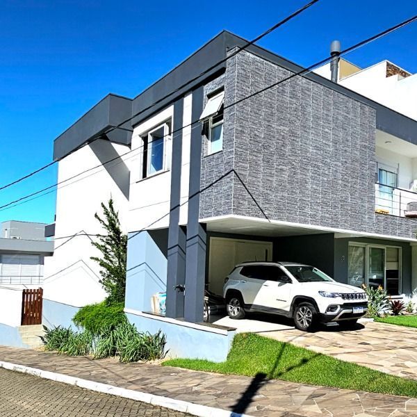Casa de Condomínio à venda com 3 quartos, 230m², 3 suítes, 2 vagas, Rua Ivo Walter Kern no bairro Aberta dos Morros em Porto Alegre