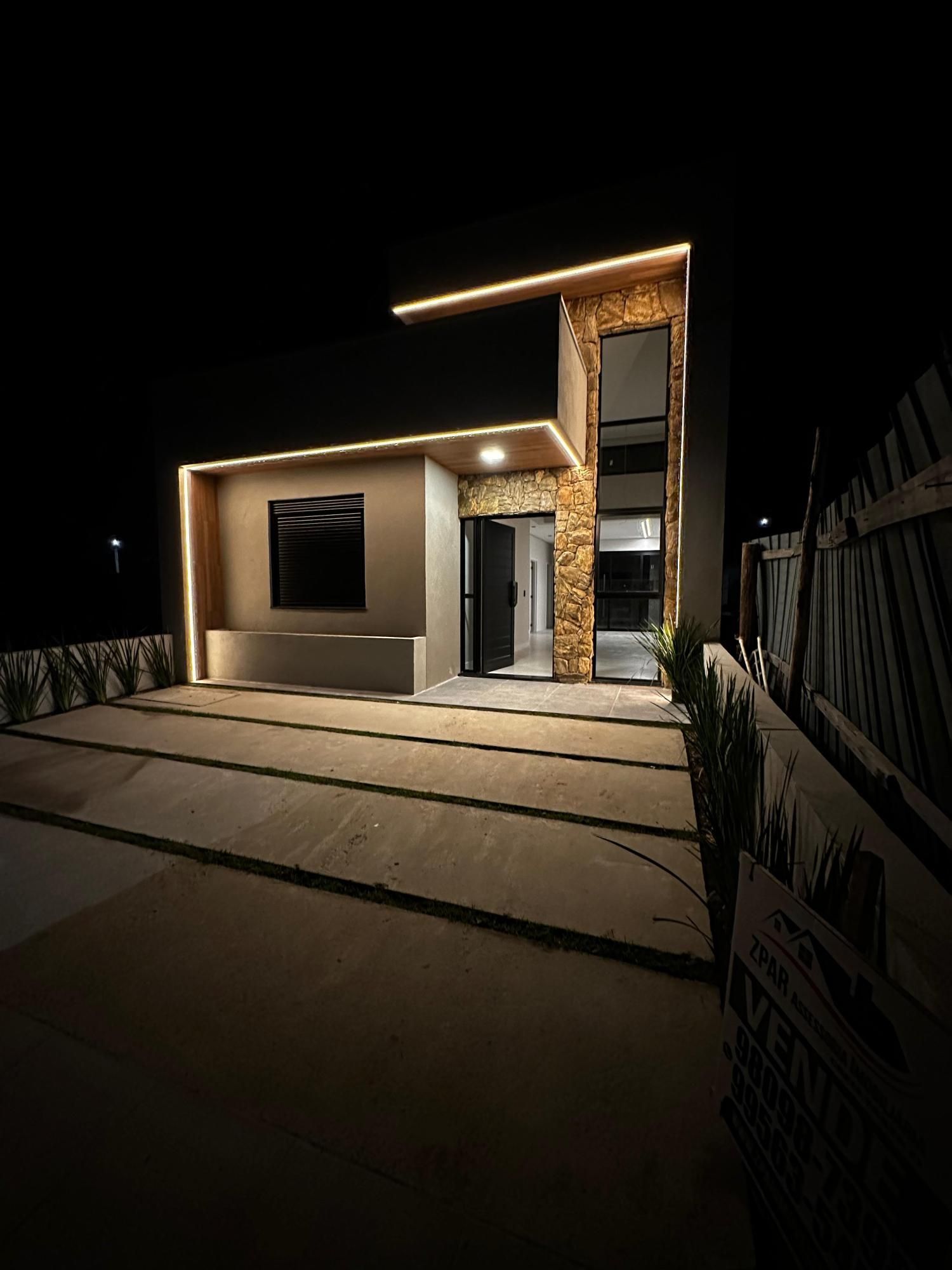Casa de Condomínio à venda com 95m², 3 quartos, 1 suíte, 2 vagas no bairro Hípica em Porto Alegre