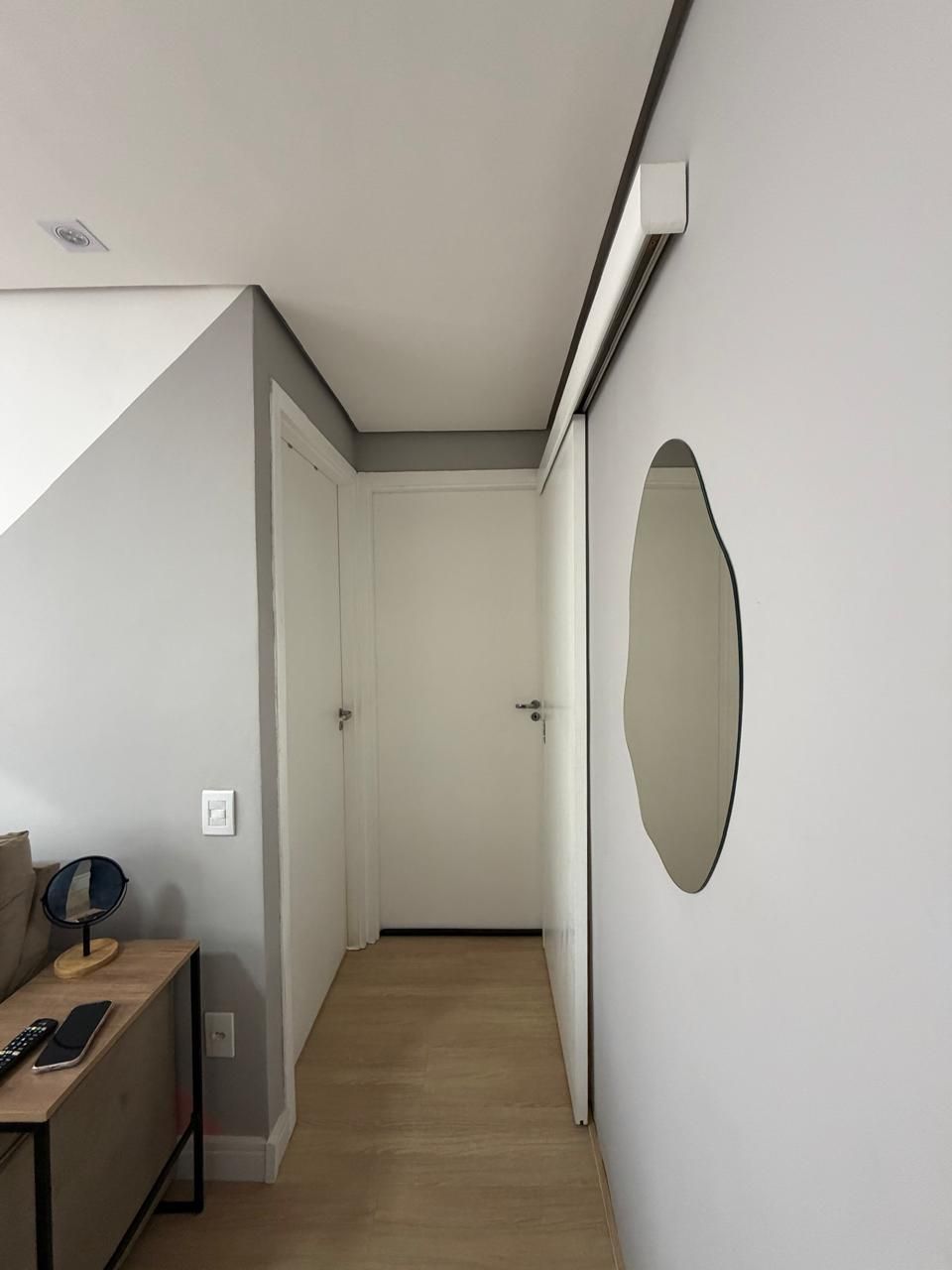 Lindo Apê de 2 Quartos Reformado e Mobiliado – Pronto para Morar! — foto 4