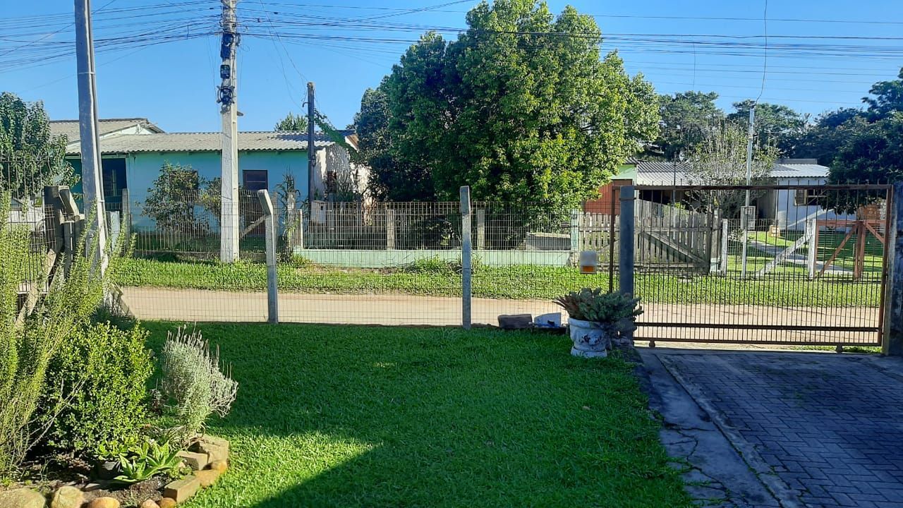 Casa à venda com 2 quartos, 61m² - Foto 2
