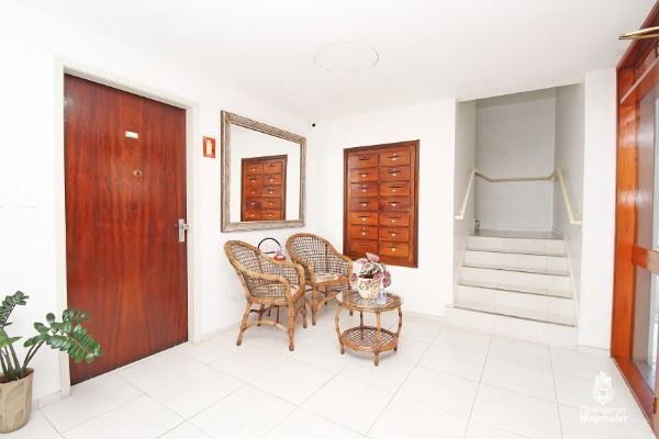 Apartamento à venda com 3 quartos, 102m², 1 suíte, 1 vaga, Rua Dezessete de Junho no bairro Menino Deus em Porto Alegre