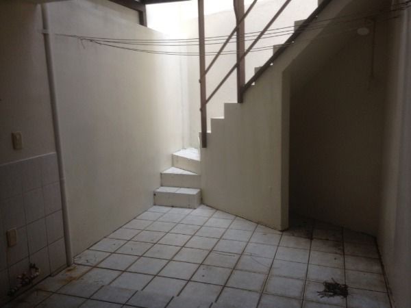 Casa de Condomínio à venda com 4 quartos, 318m² - Foto 27