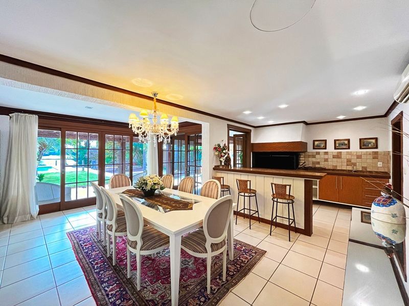 Casa de Condomínio à venda com 3 quartos, 379m² - Foto 13
