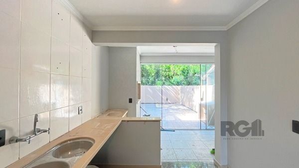 Casa à venda com 3 quartos, 106m² - Foto 10