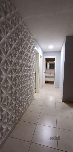 Apartamento à venda com 48m², 2 quartos no bairro Restinga em Porto Alegre