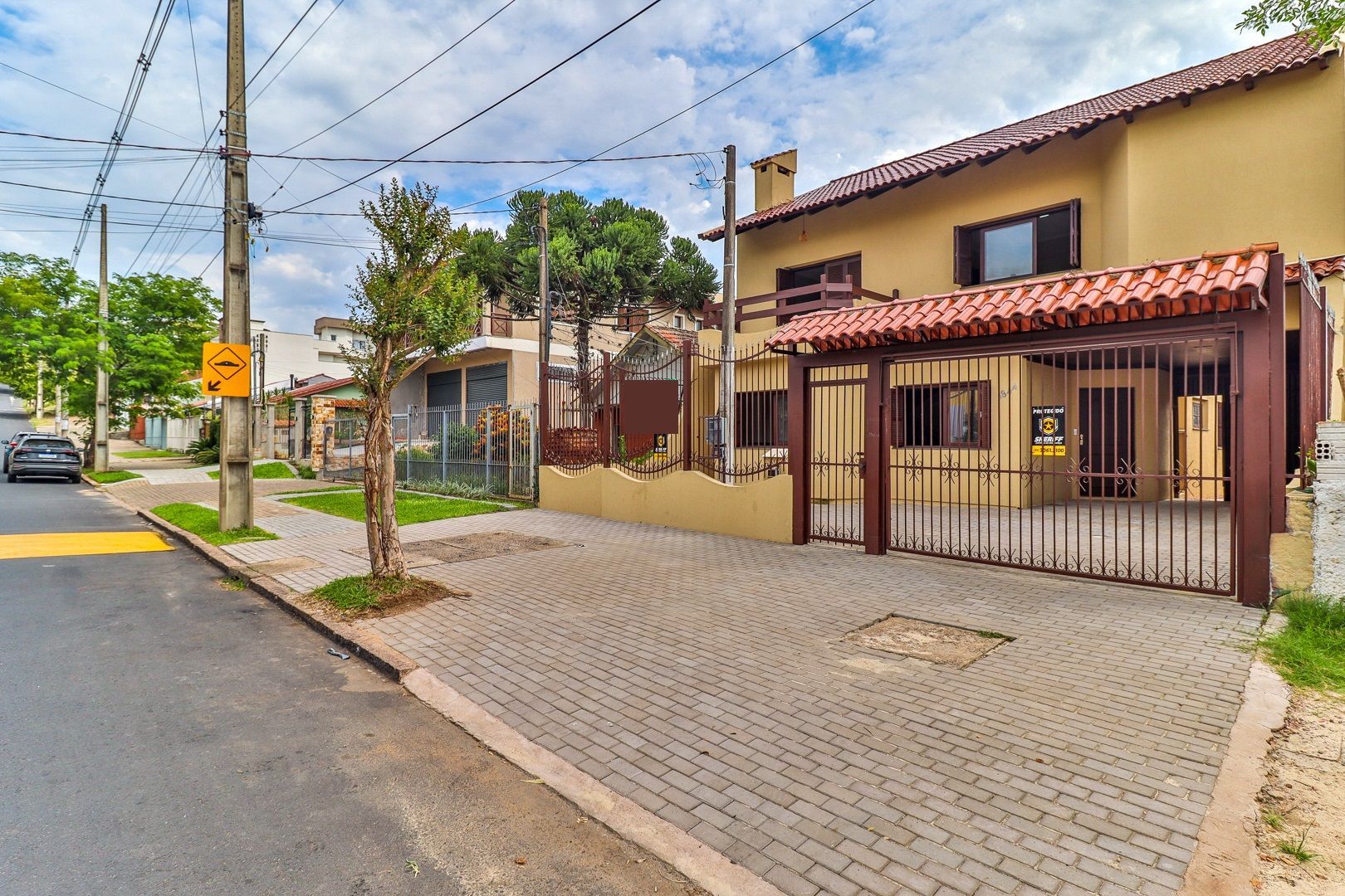 Excelente residência com 4 dormitórios