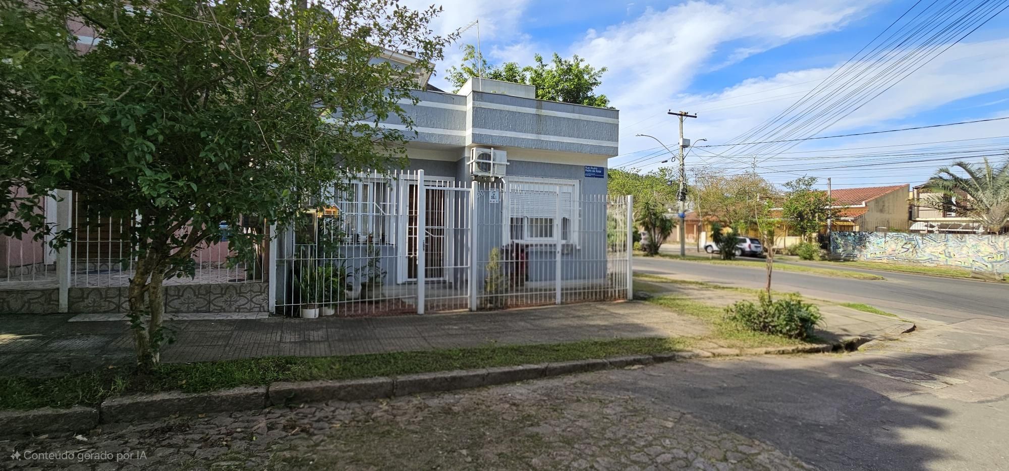 Casa 2 dormitórios no bairro Aberta dos Morros