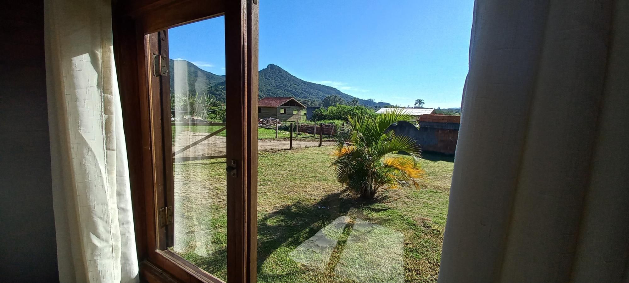 Casa à venda com 3 quartos, 85m² - Foto 17