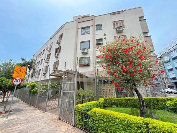 Apartamento em Porto Alegre, no bairro Cidade Baixa, com 1 dormitório(s), e 1 banheiros, à venda.