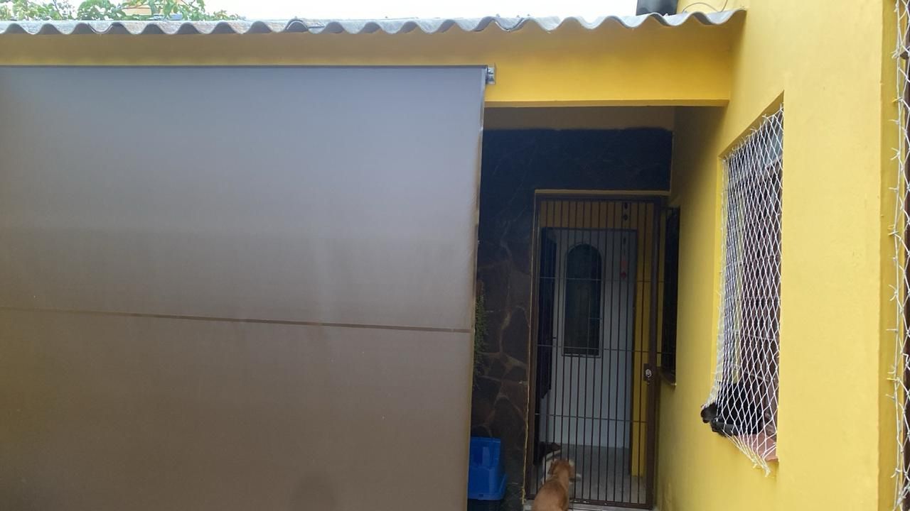 Casa de Esquina à Venda na Restinga – Imóvel Dividido em Duas Residências — foto 3