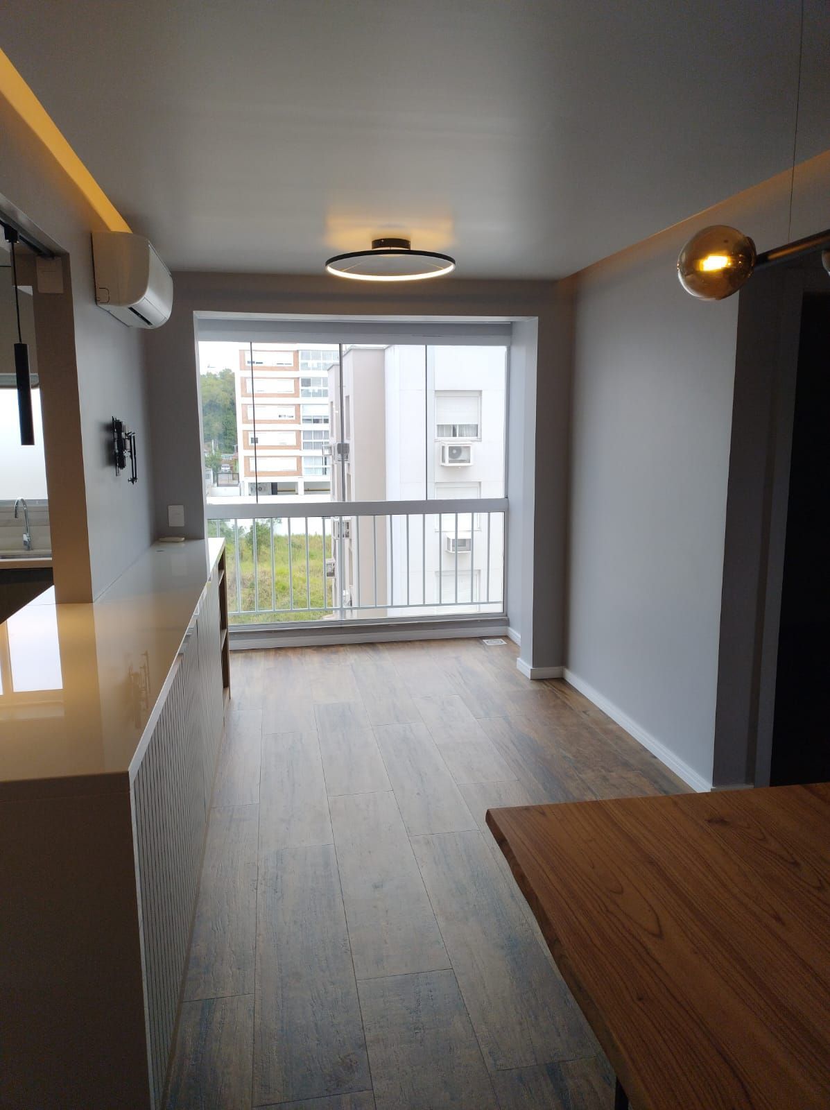 Apartamento à venda com 58m², 2 quartos, 1 suíte, 1 vaga no bairro Centro em Canoas