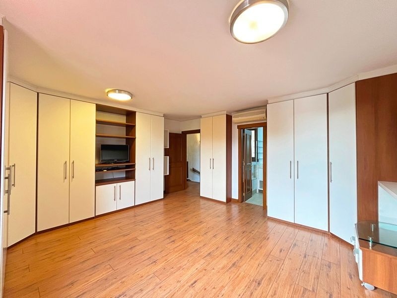 Casa de Condomínio à venda com 3 quartos, 379m² - Foto 28