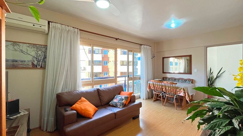 Apartamento à venda com 2 quartos, 76m² - Foto 2