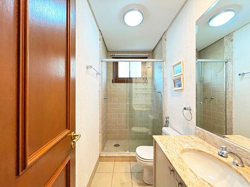 Casa de Condomínio à venda com 3 quartos, 379m² - Foto 37