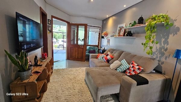 Casa à venda com 3 quartos, 119m² - Foto 8