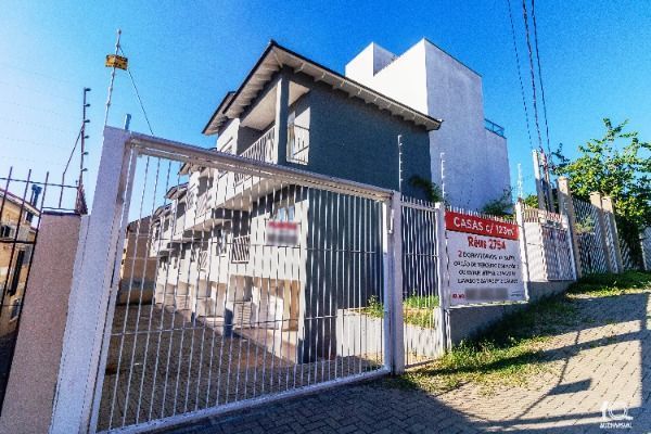Casa Condominio para Venda - 115m², 2 dormitórios, sendo 1 suites, 2 vagas - Tristeza