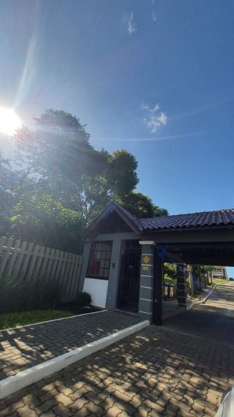 Terreno com 386m² no bairro Campo Novo em Porto Alegre para Comprar