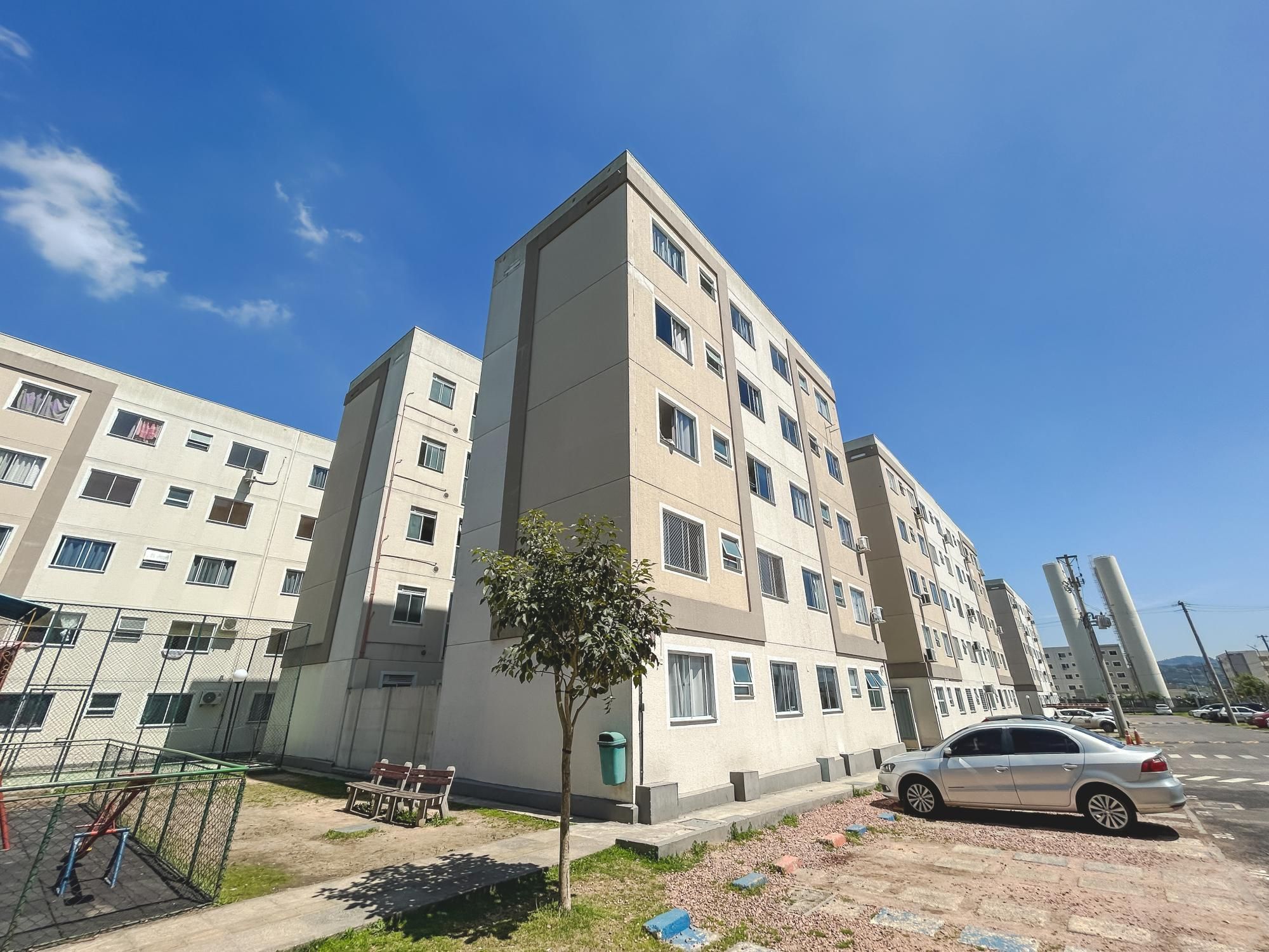 Apartamento no Residencial Porto dos Canários, 2 quartos, à venda, 71 m², Restinga - Porto Alegre — foto 2