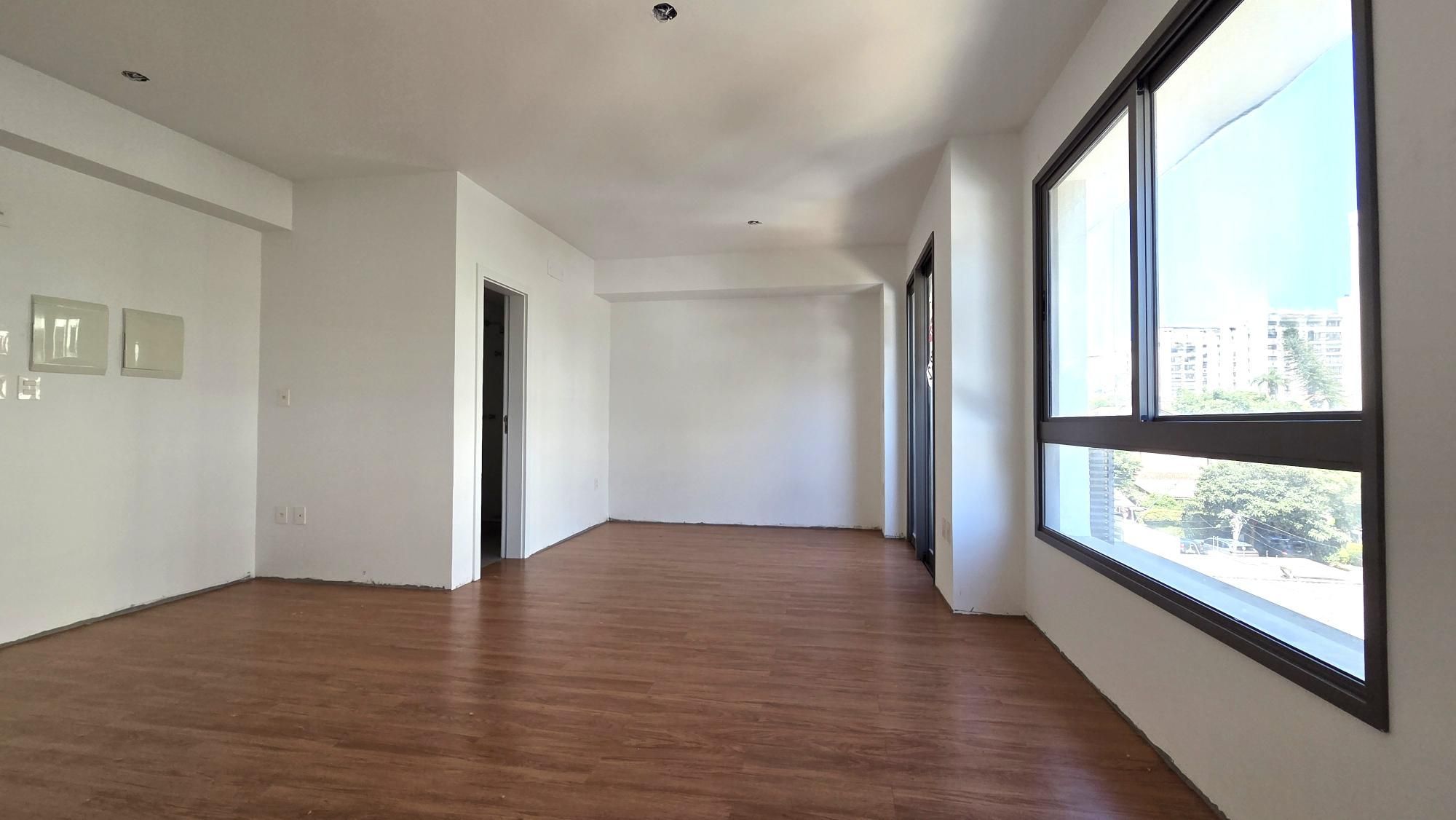 Excelente apartamento studio com 1 dormitório e 1 vaga de garagem em sofisticado empreendimento com infraestrutura completa no coração do Bairro Tristeza.